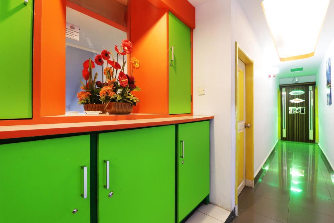 נקסר Mutiara Sari Hotel מראה חיצוני תמונה